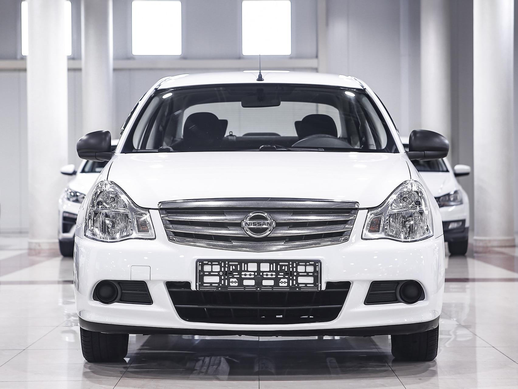 Купить Almera с пробегом